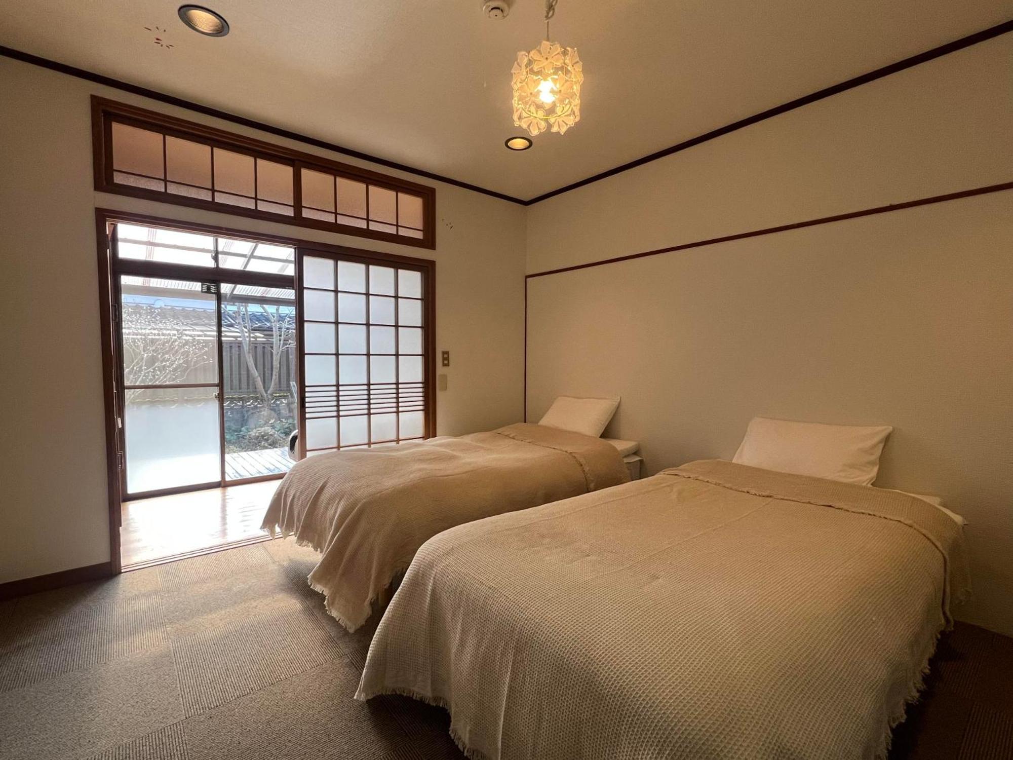 Assi House Hotel Yufu Exterior photo